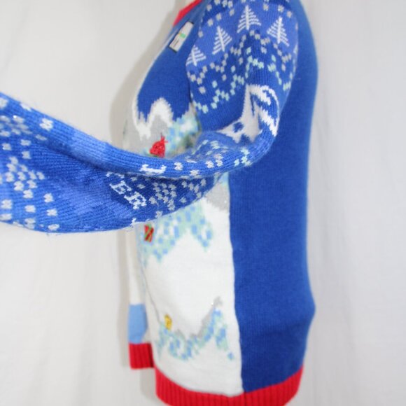 Ugly Christmas Youth Sweater Holiday Time Penguin Winter Theme Video Games 10/12 - Picture 6 of 9